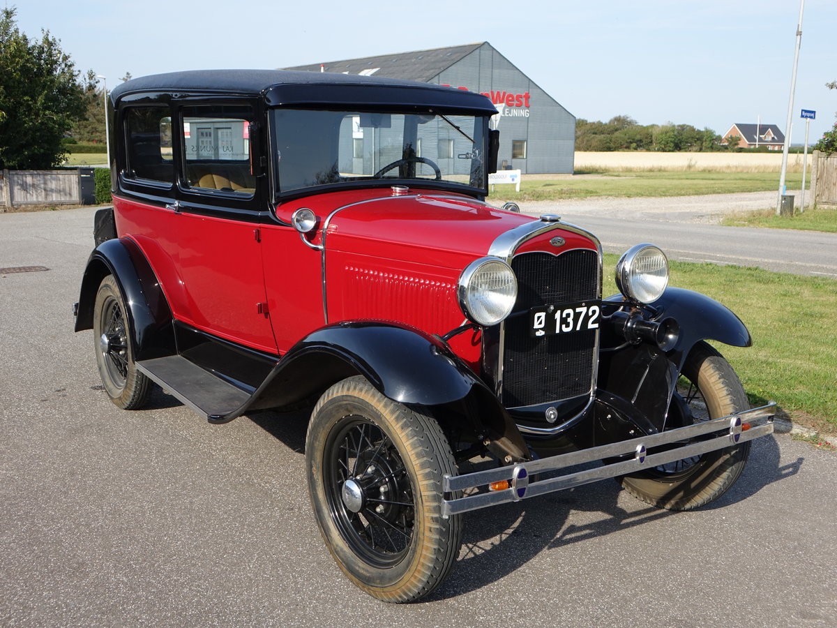 Ford Modell A, 3,3 ltr. Benzinmotor, Baujahr 1929, gesehen in Klosters in Jütland (25.07.2019)