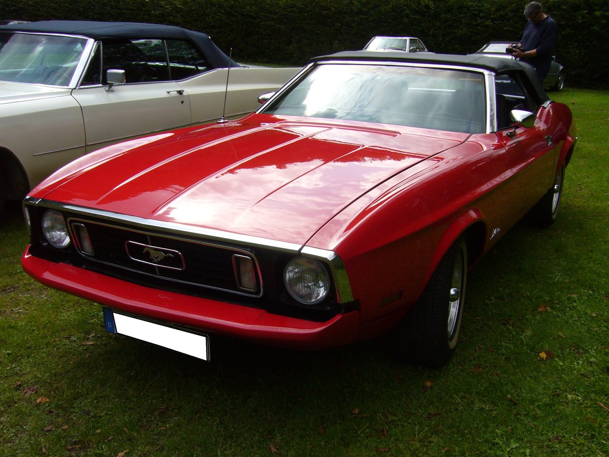 Ford Mustang 2 Convertible des Modelljahres 1973. Oldtimertreffen Schwarzwaldhaus/neandertal am 17.09.2017.
