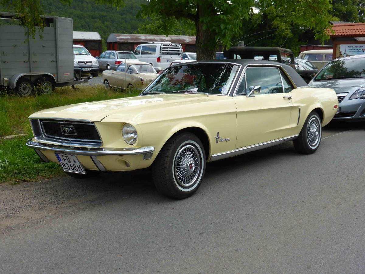 Ford Mustang steht in Fladungen anl. der Classics 2014