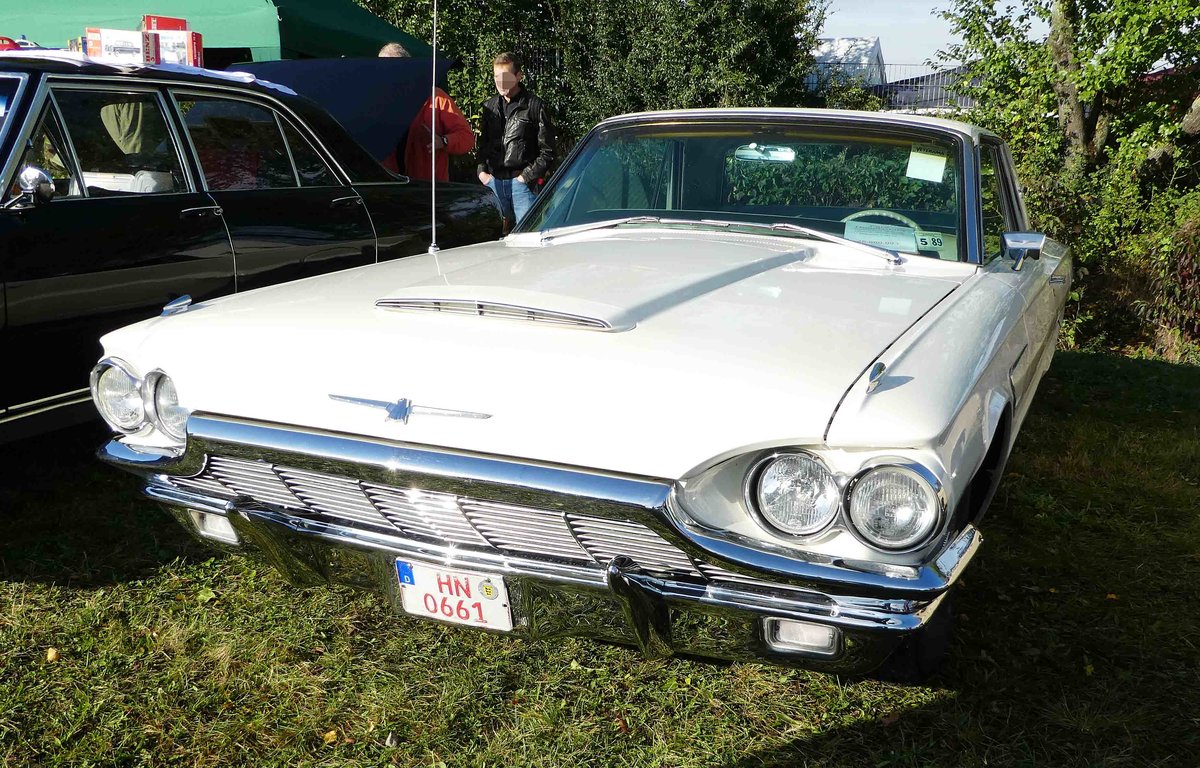=Ford Thunderbird, Modell 1965, steht zum Verkauf bei der Veterama, 10-2017