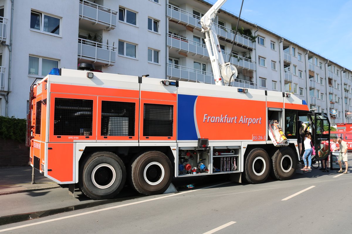Fraport Werkfeuerwehr Ziegler Z8 GFLF am 01.06.19 beim Tag der Sicherheit in Frankfurt am Main