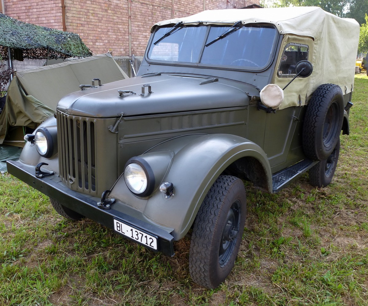 GAS 69, Geländewagen aus sowjetischer Produktion, wurde auch von anderen Armeen im Ostblock verwendet, 6.Int.Militärfahrzeugtreffen im Schweizerischen Militärmuseum Full, Juli 2015
