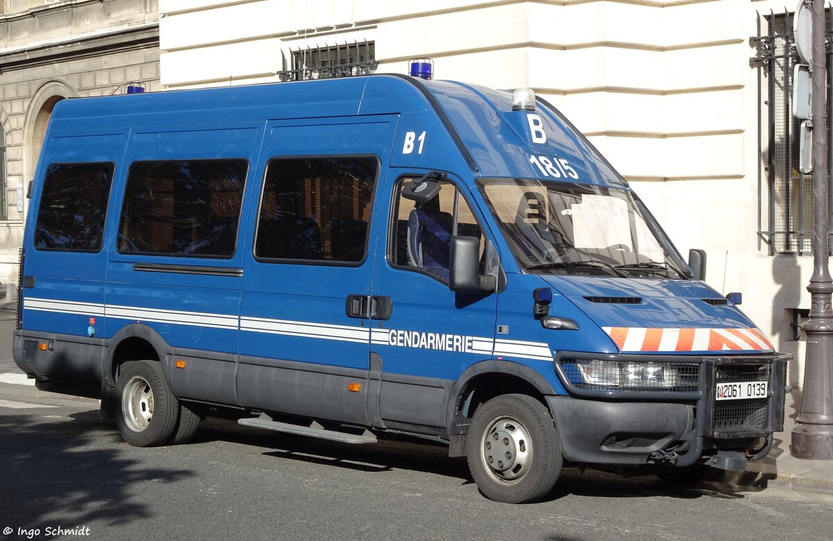 Gendarmerie Nationale 2061 0139 Iveco Daily 31 10 2016 In Paris Gendarmerie Nationale 2061 0139 Iveco Daily 31 10 2016 In Paris