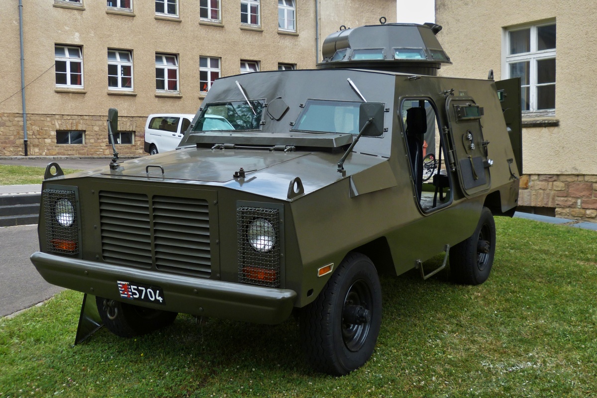 Gepanzertes Sicherheitstransportfahrzeug, war am Tag der offenen Tür bei der luxemburgischen Armee ausgestellt. 10.07.2022 
