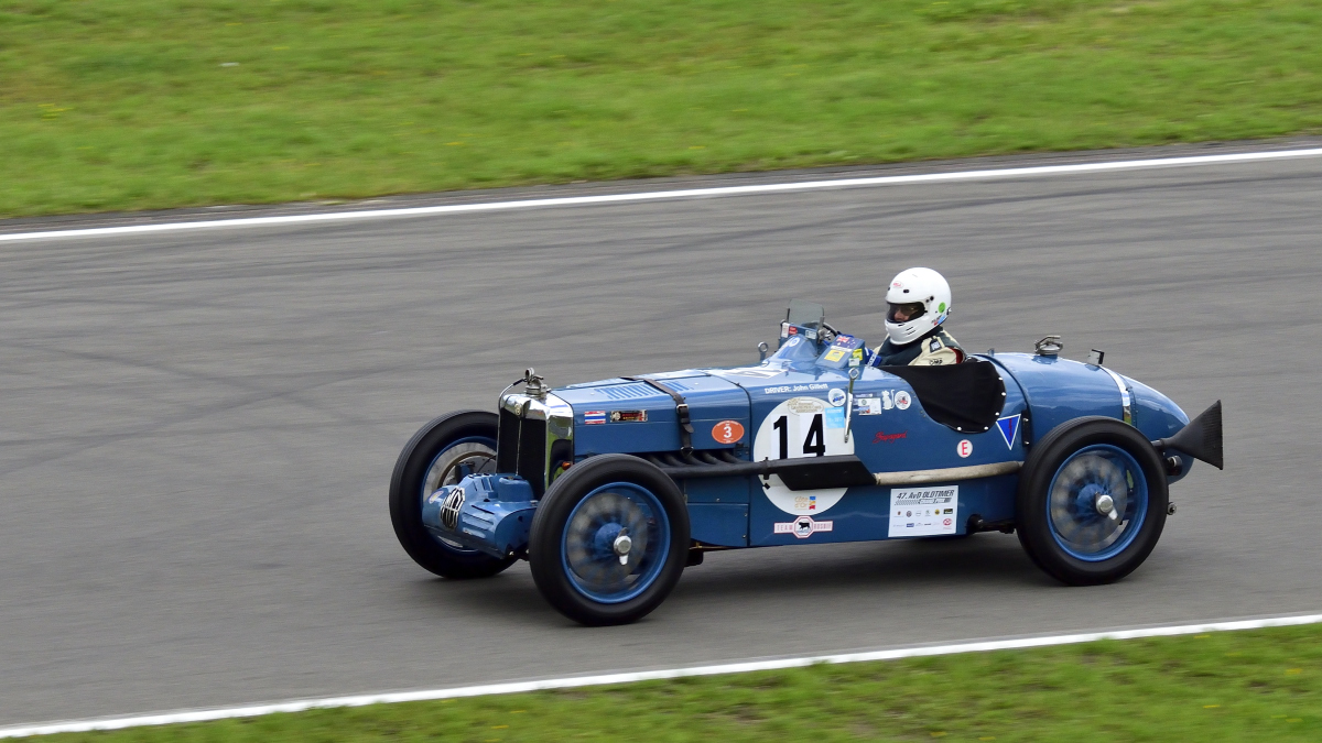 Gillett, John (AUS) im MG K3 (1934), Rennen 6: Gentle Drivers Trophy, Historic Grand Prix Cars bis 1965, am Samstag 10.8.19 beim 47. AvD - Oldtimer Grand Prix 2019 / Nürburgrin