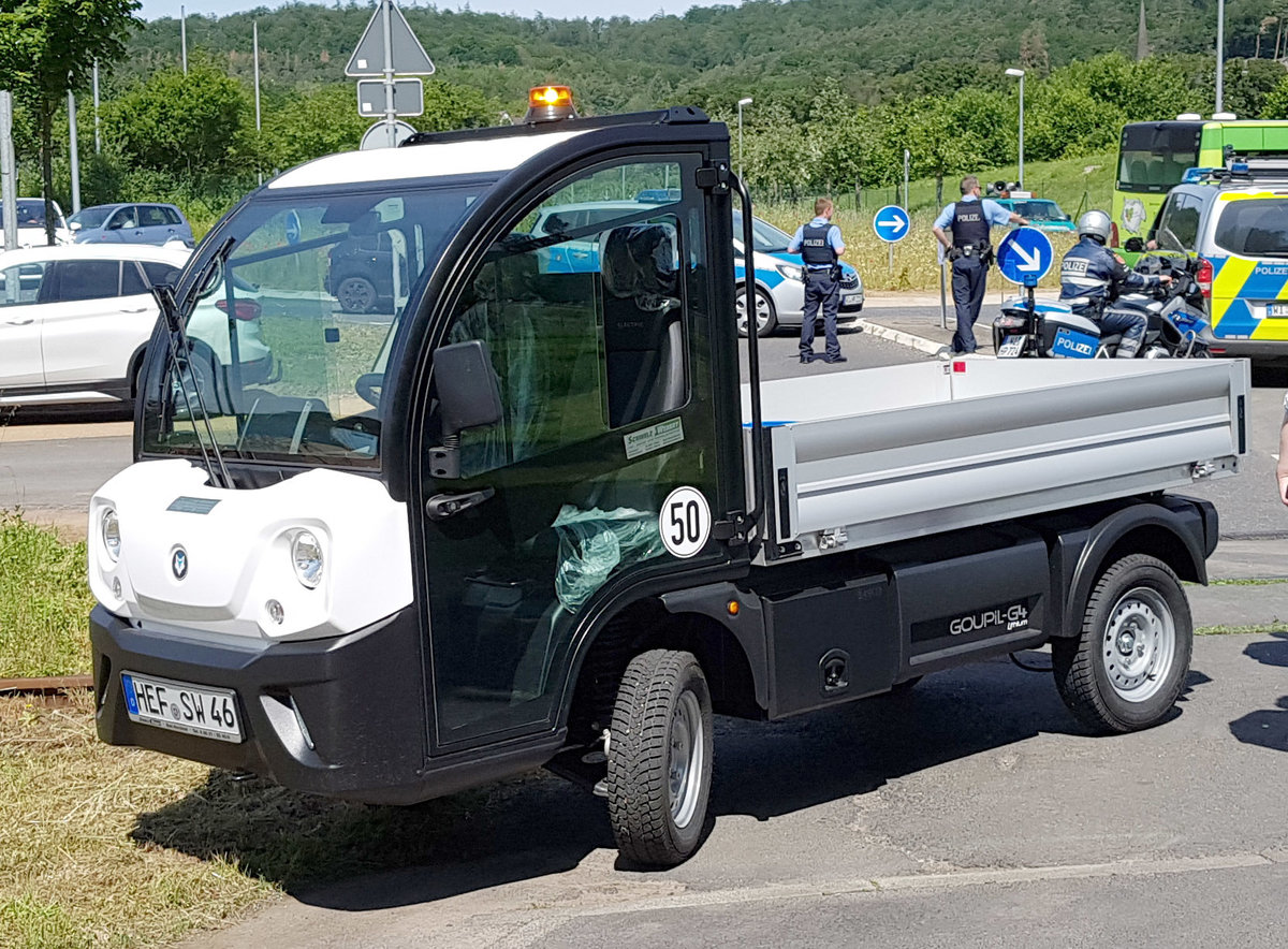=GOUPIL G 4, ein elektrisch betriebener Kleintransporter, gesehen am Tag der offenen Tür beim Landwirtschaftszentrum Eichhof im Juni 2019