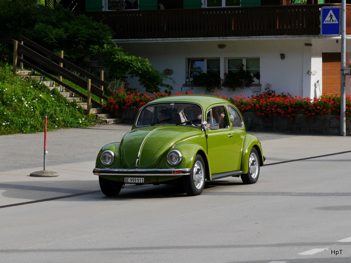 Grün VW Käfer unterwegs in Montbovon am 26.08.2017