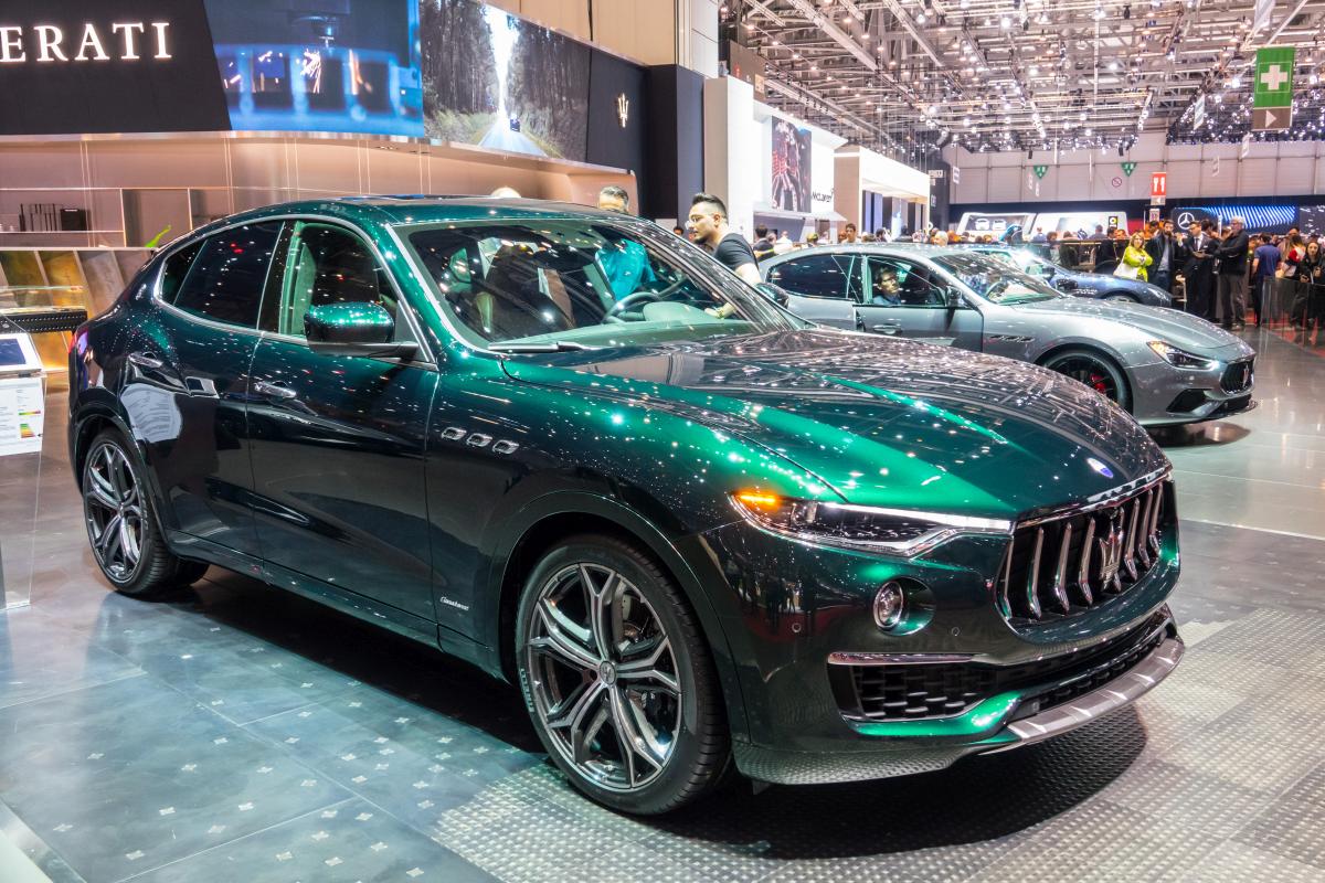 Grüner Maserati Levante. Autosalon Genf, 2019.