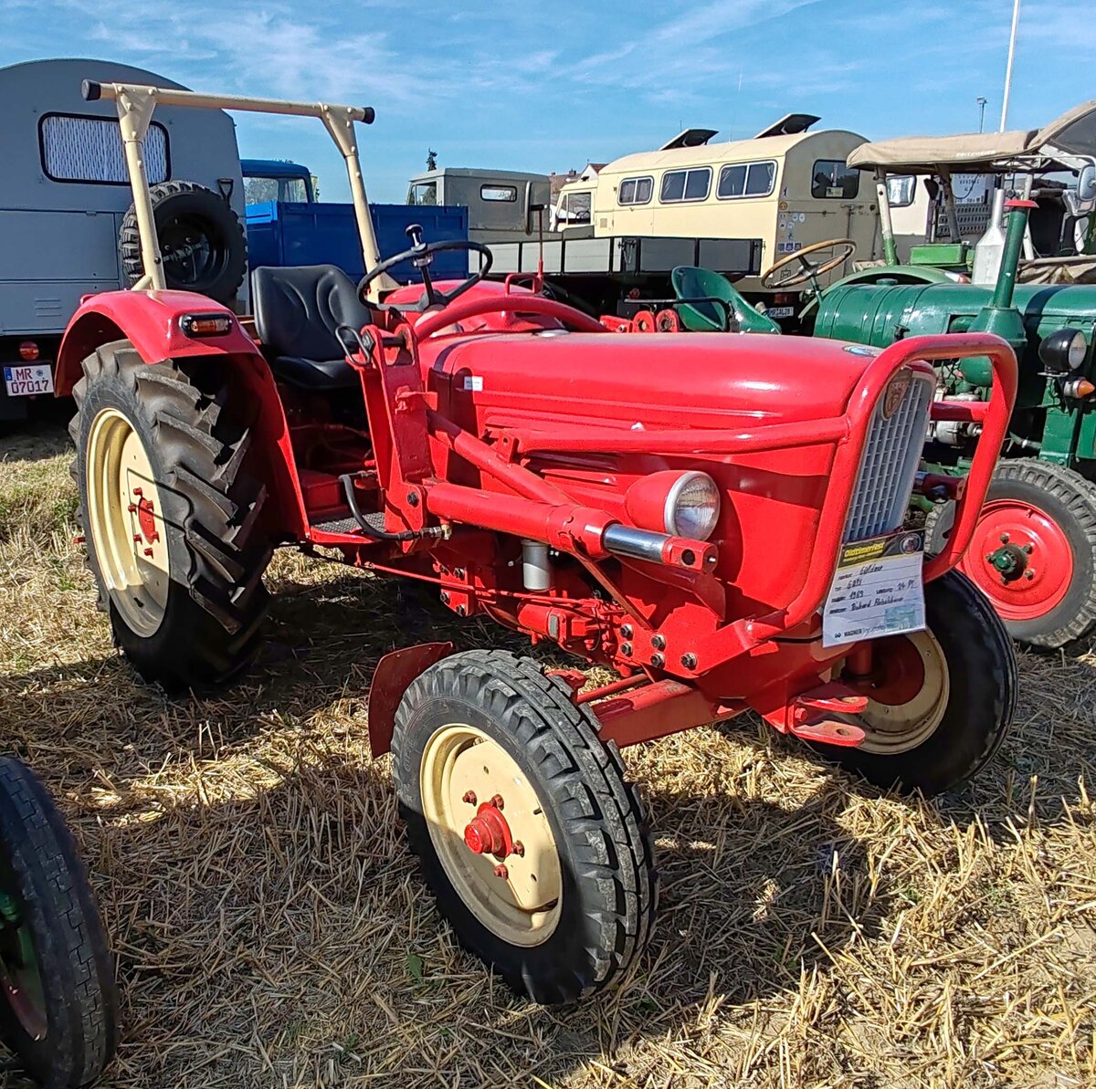 =Güldner G 25, Bj. 1963, 24 PS, gesehen bei der Oldtimerausstellung der OLDTIMERFREUNDE OHMTAL in Dannenrod, 09-2025