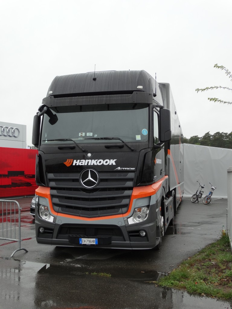 Hankook Mercedes Benz Actros am 03.05.15 auf dem Hockenheimring beim DTM Rennen 