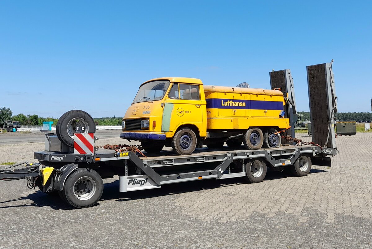 Hanomag Henschel F25 | ex - Lufthansa WD 2 | Berlin | Juli 2026