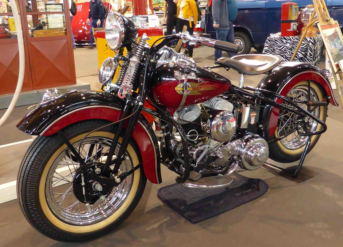=Harley Davidson WL 750, Bj. 1941, gesehen bei den Retro Classics in Stuttgart, 03-2019