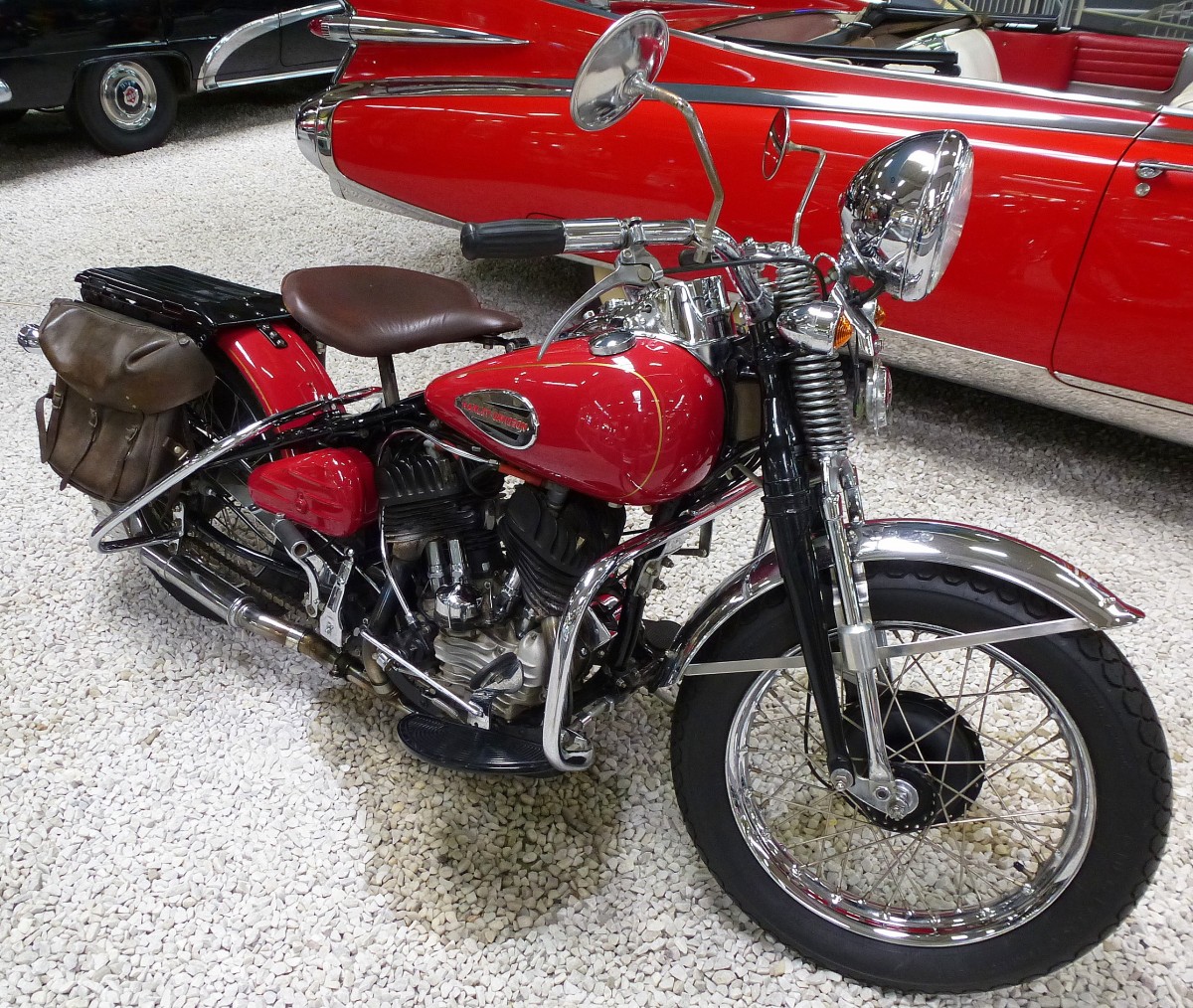 Harley Davidson WLA, Baujahr 1942, V2-Zyl.Motor mit 743ccm und 27 PS, ca. 90.000 Stück wurden gebaut, Technikmuseum Sinsheim, April 2014
