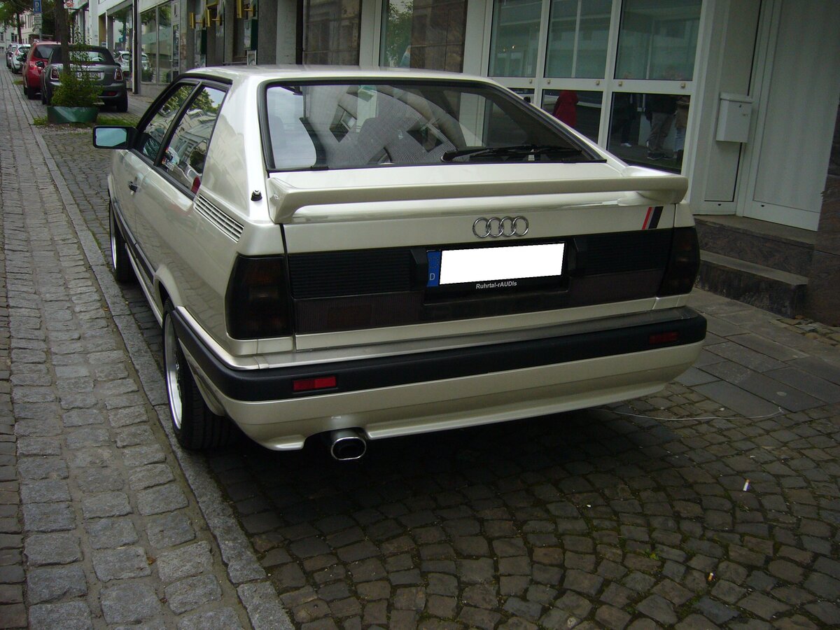 Heckansicht eines Audi Coupe GT. Oldtimertreffen des AMC Essen-Kettwig am 01.05.2022.