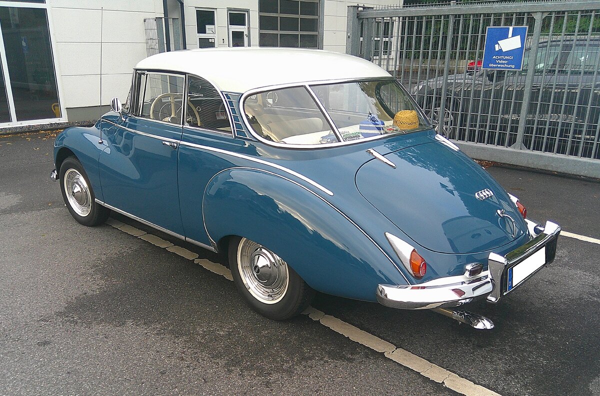 Heckansicht eines Auto Union 1000S de Luxe Coupe aus dem Jahr 1963. 13. Saarner Oldtimer-Cup am 30.08.2026 in M�lheim an der Ruhr/Saarn.