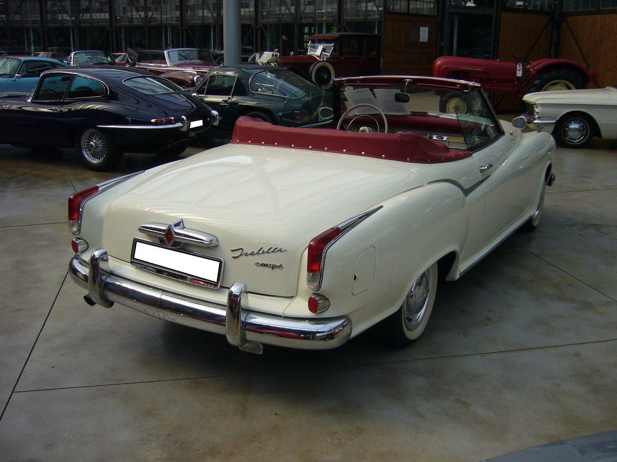 Heckansicht eines Borgward Isabella Cabriolet aus dem Jahr 1959. Classic Remise Düsseldorf am 19.07.2020.