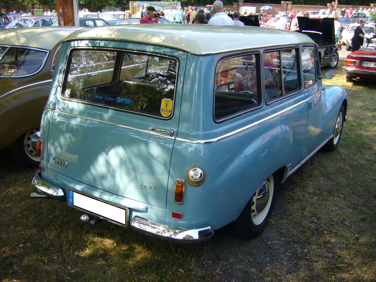 Heckansicht eines DKW Auto Union 1000 Universal aus dem Jahr 1962. Oldtimertreffen Zeche Hannover in Herne am 22.07.2018.