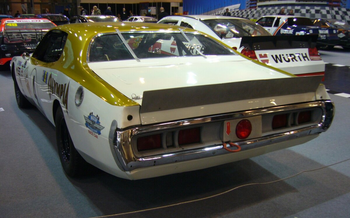 Heckansicht eines Dodge NASCAR Rennwagen des McGriff Racing Teams aus dem Jahr 1974. Essen Motorshow am 06.12.2023.
