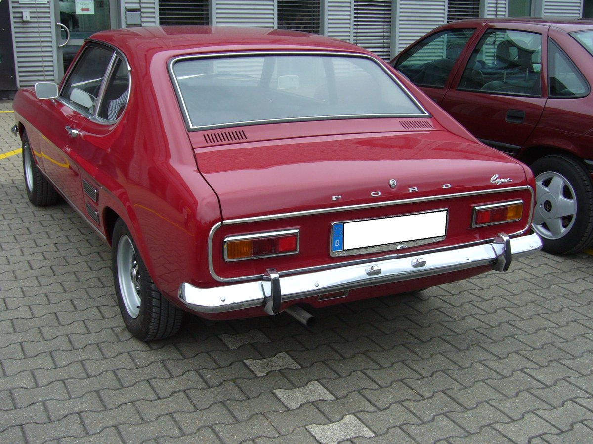 Heckansicht eines Ford Capri 1. 1969 - 1973. Oldtimertreffen Nordsternpark Gelsenkirchen am 24.06.2018.