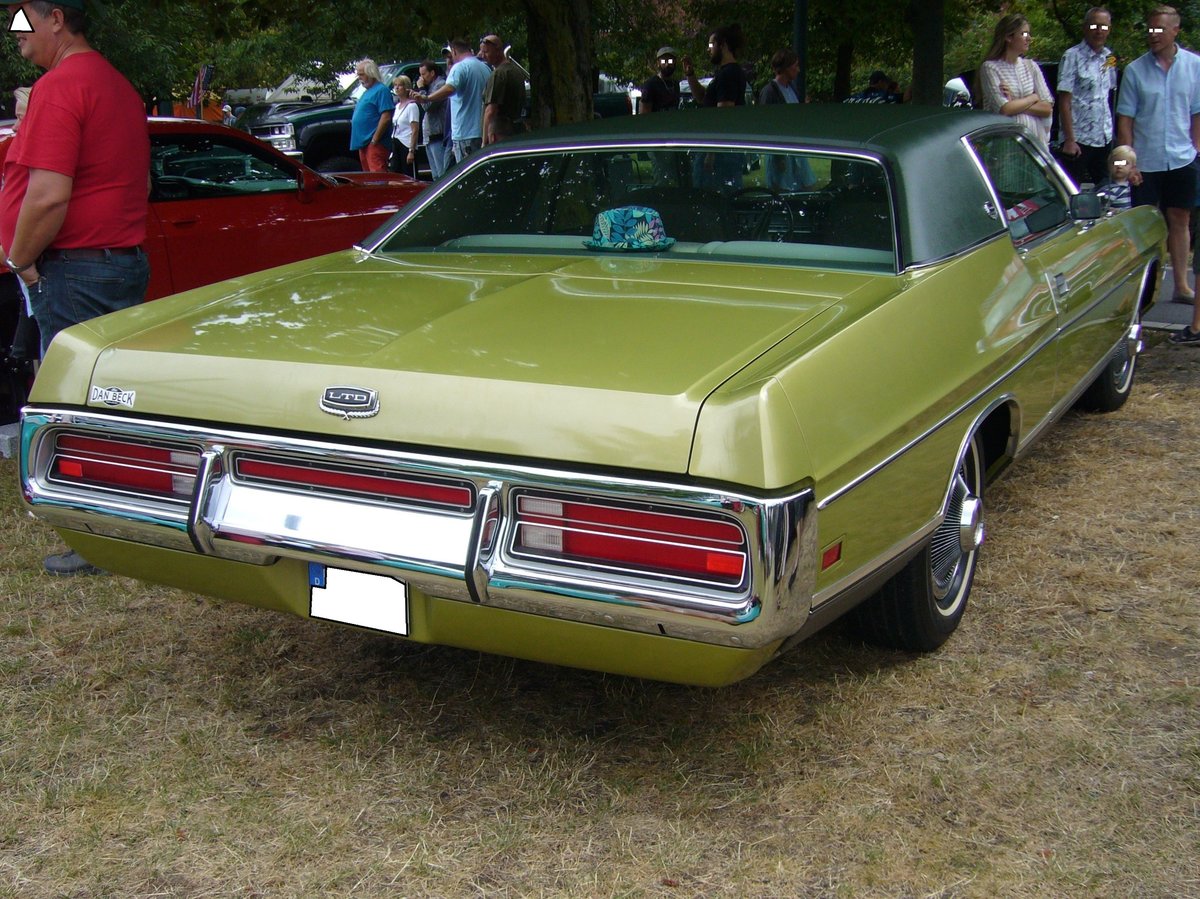 Heckansicht eines Ford LTD Brougham Coupe des Modelljahres 1972. US-Cartreffen am CentroO am 21.07.2019.