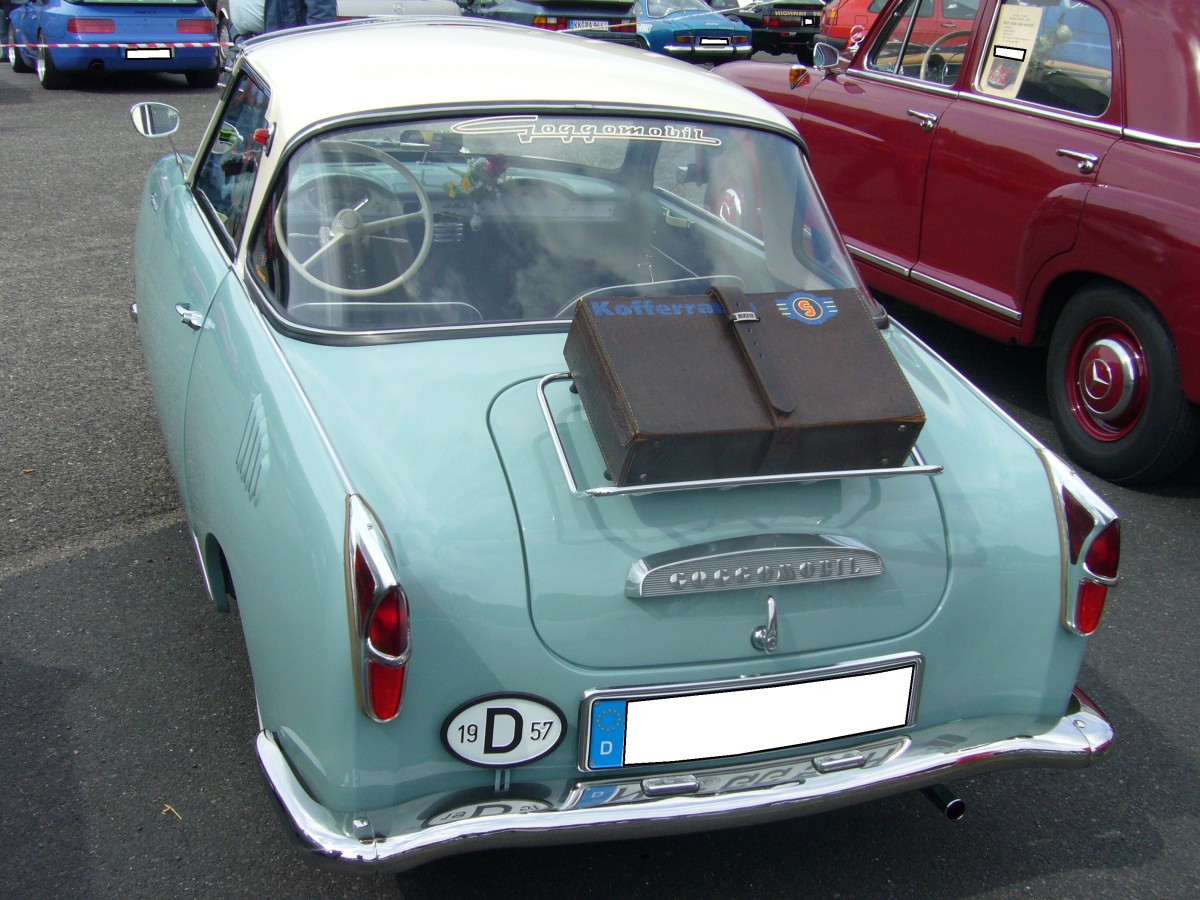Heckansicht eines Goggomobil TS 250 Coupe. 1957 - 1969. Oldtimertreffen Krefled am 24.05.2015.