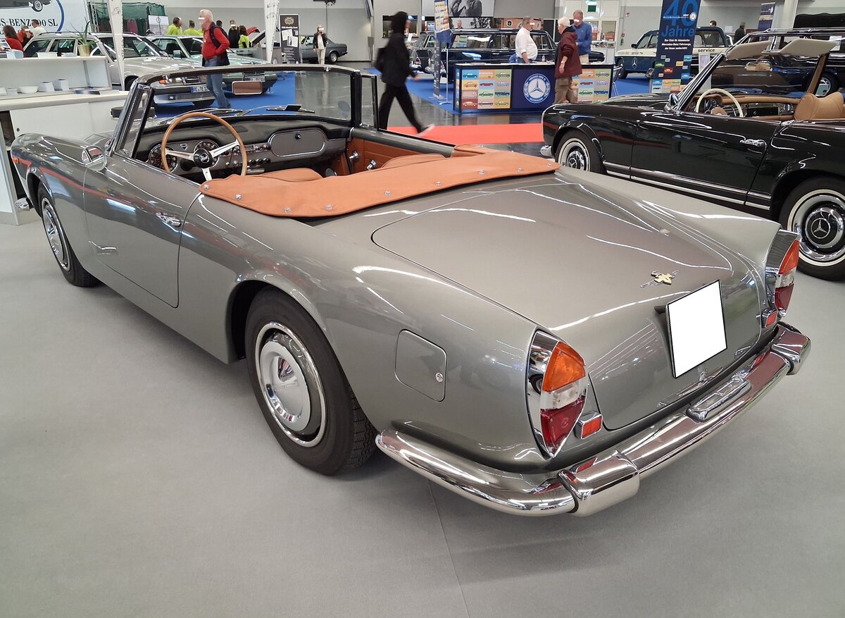 Heckansicht eines Lancia Flaminia GT Cabriolet aus dem Jahr 1962. Techno Classica Salon in Dortmund am 25.09.2026.