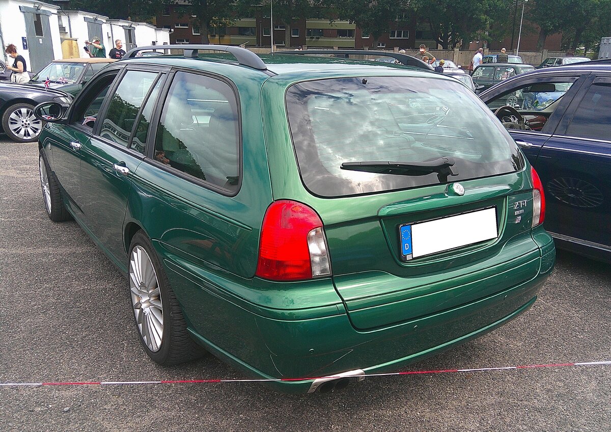Heckansicht eines MG ZT-T190 im Farbton LeMans green. 10. BCMM ( B ritish C ar M otorcycle M eeting) am 19.07.2026 an Mo´s Bikertreff in Krefeld.