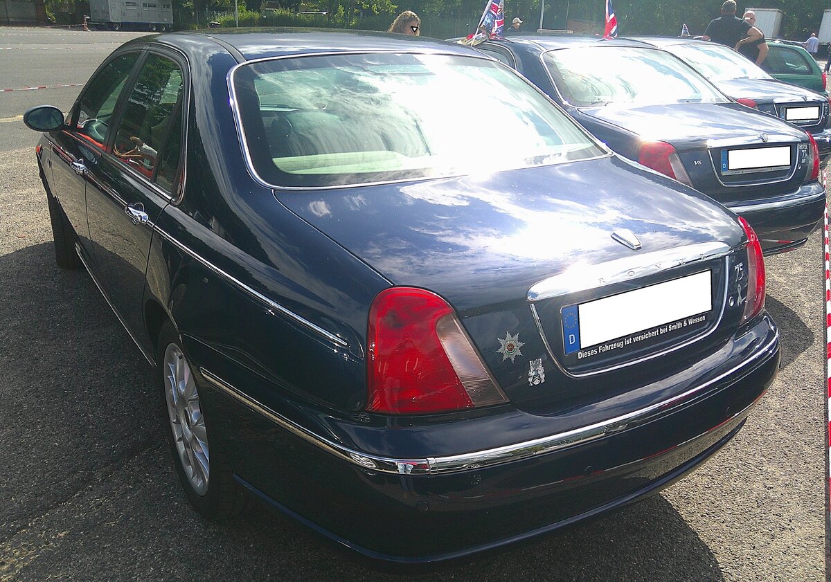 Heckansicht eines Rover 75 im Farbton Paul Smith blue. 10. BCMM ( B ritish C ar M otorcycle M eeting) am 19.07.2026 an Mo´s Bikertreff in Krefeld.
