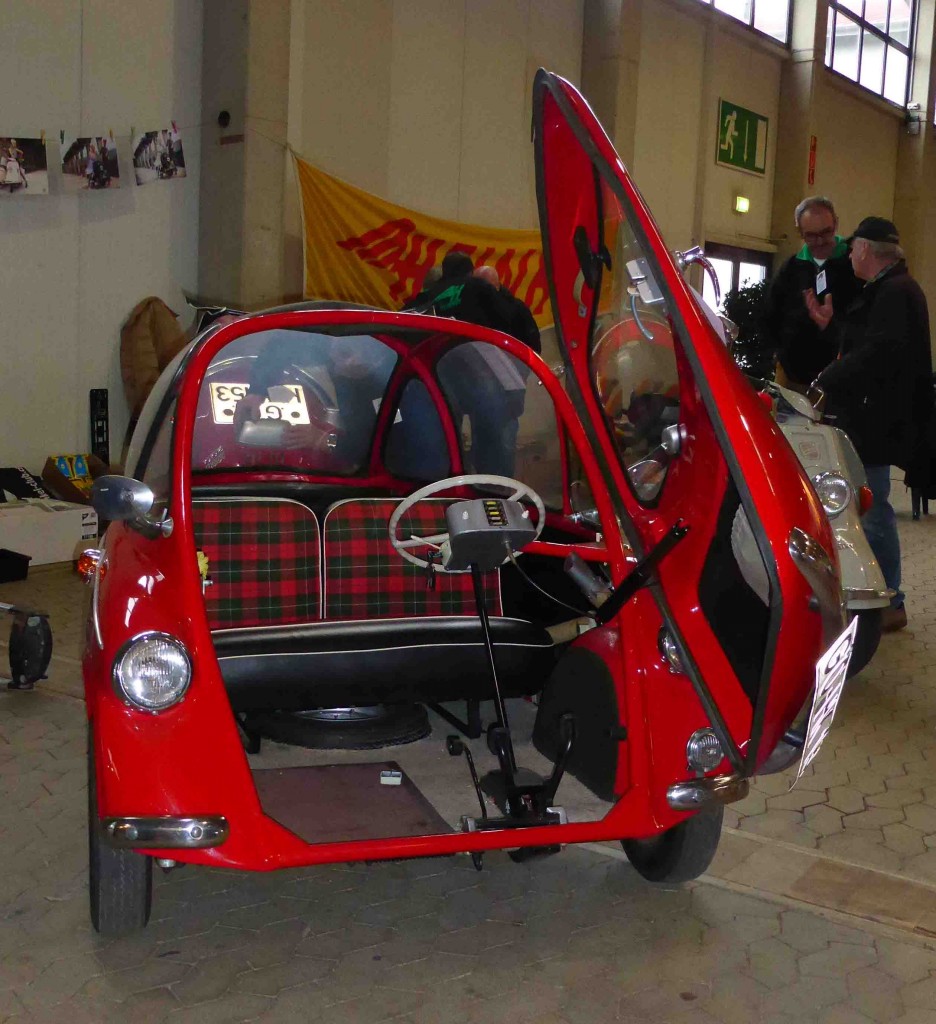 Heinkel Kabinenroller, gesehen auf der Technorama 2015 in Kassel, März 2015