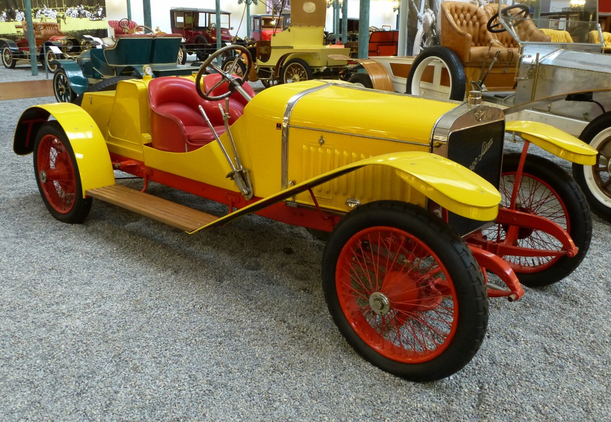 Hispano Suiza  Alphonse XIII , franzsischer Oldtimer, Baujahr 1912, 4-Zyl.Motor mit 3620ccm und 64PS, Vmax.120Km/h, Automobilmuseum Mlheim, Nov.2013