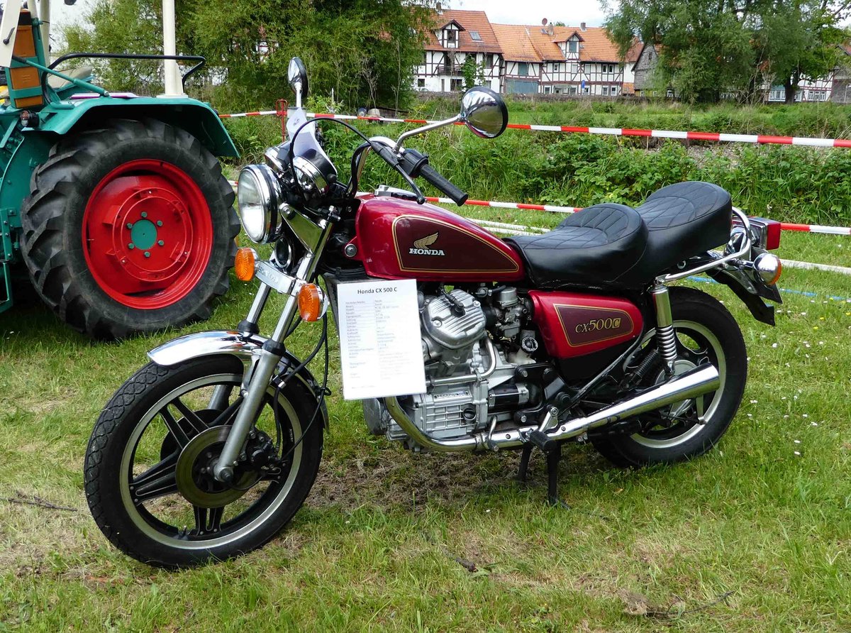 =Honda CX 500 C, ausgestellt im Mai 2017 in der Burgenstadt Schlitz