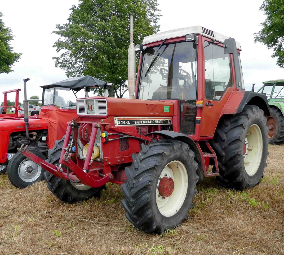 =IHC 844 XL, ausgestellt bei der Oldtimeraustellung vom Landmännerverein Bermuthshain im Juni 2019