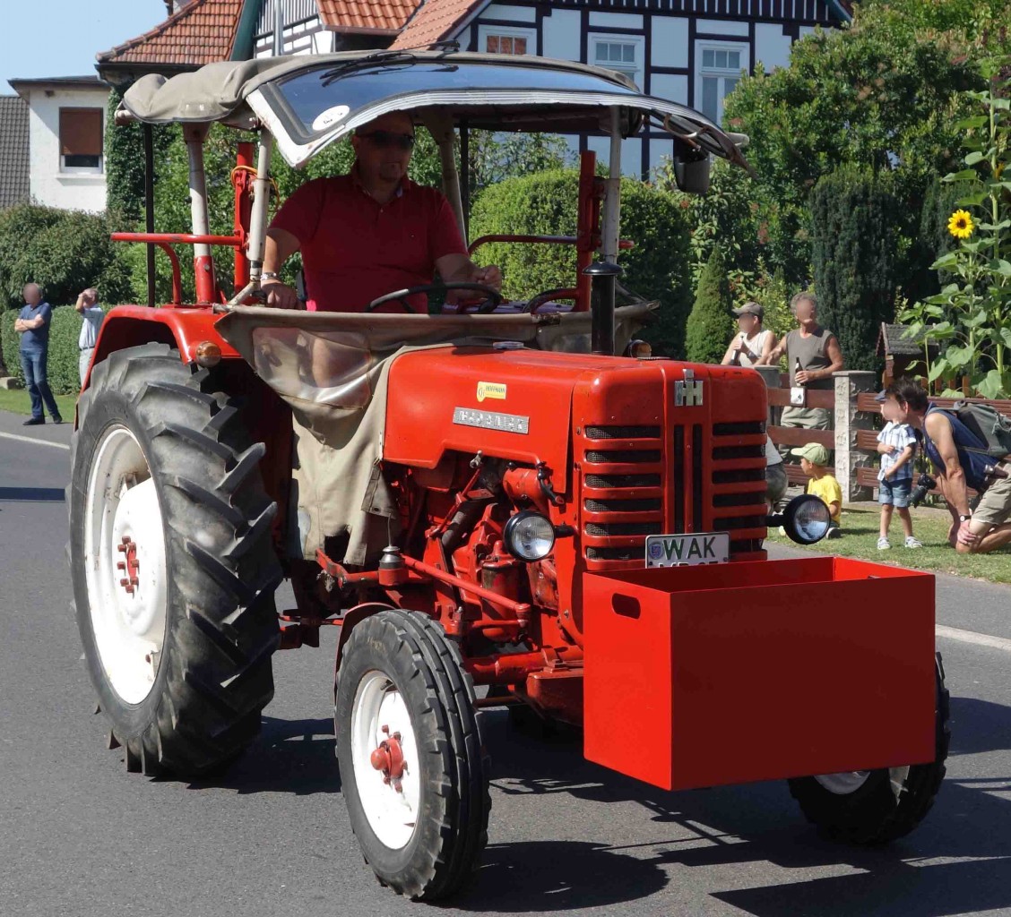 IHC unterwegs beim Festzug anl. der 2015er Oldtimerausstellung in Pferdsdorf/Thüringen, 08/2015