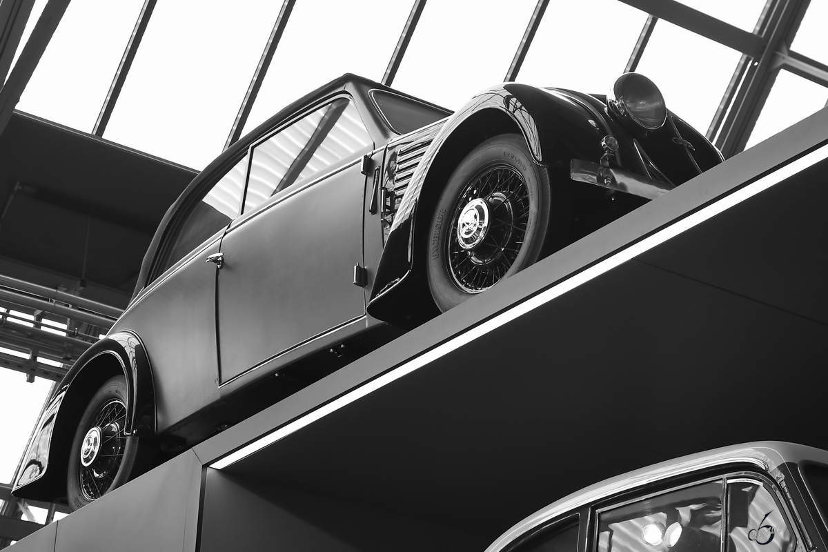 Im Sächsischen Industriemuseum Chemnitz ist eine DKW Schwebeklasse Cabriolet-Limousine ausgestellt. (August 2018) 