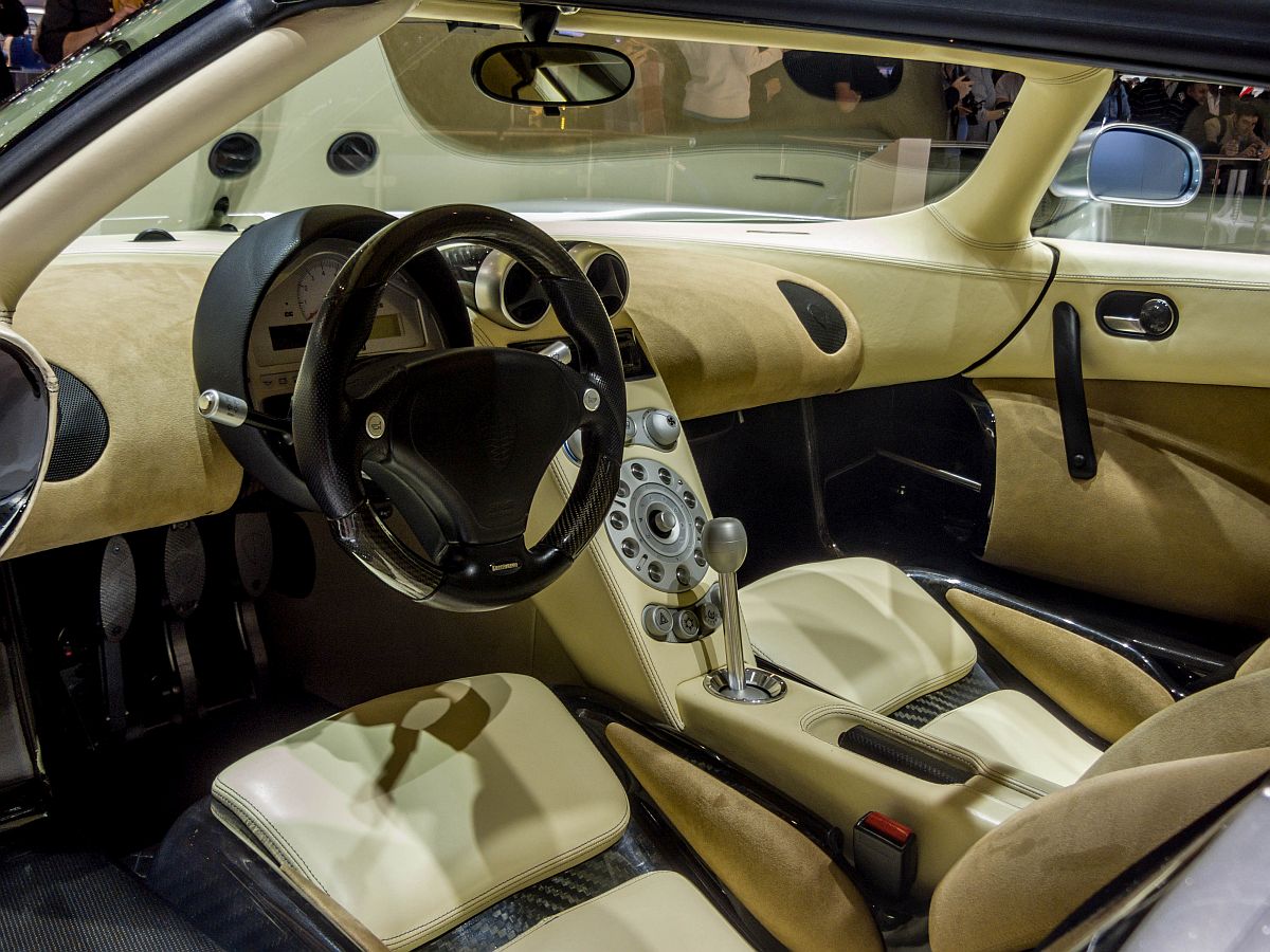 Innenraum des Koenigsegg CC8S. Foto: Autosalon Genf 2015