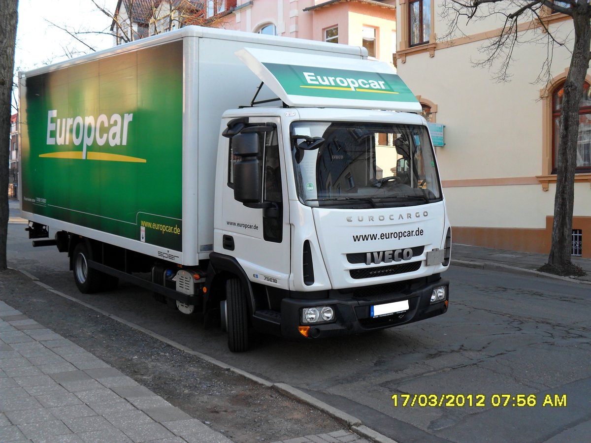 Iveco 75 E 18 7,5 Tonnen LKW Koffer Aufbau mit ihm habe ich einen Umzug nach Frankfurt gemacht Fahrverhalten und Ausstattung muss sich noch verbessern gegenüber von Deutschen LKWs am 17.03.2012.