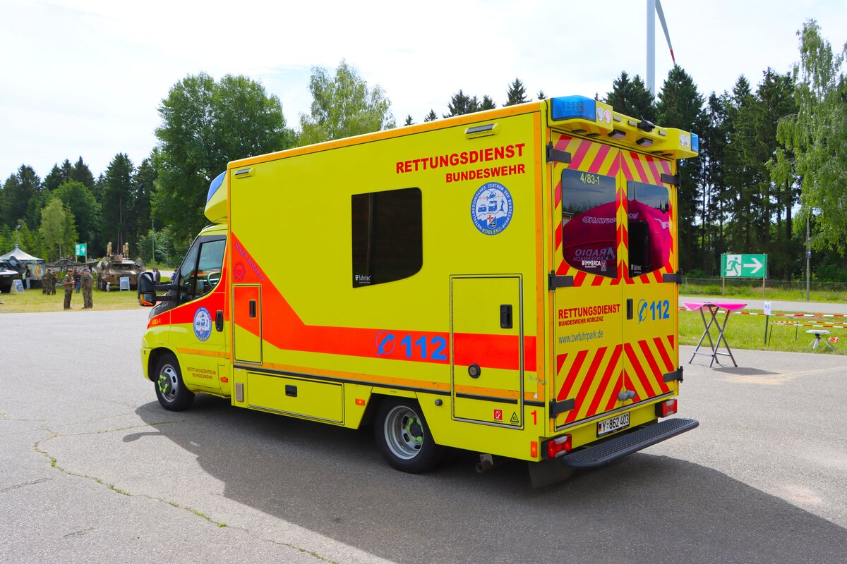 IVECO Daily RTW Bundeswehr Krankenhaus Koblenz am 06.06.26 beim Tag der Bundeswehr in Kastellaun 
