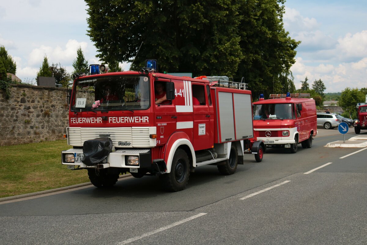 IVECO Feuerwehrfahrzeug am 04.07.21 bei einer Oldtimer Parade zum Jubiläum 75 Jahre Kreisfeuerwehrverband Gießen in Lich (Hessen)