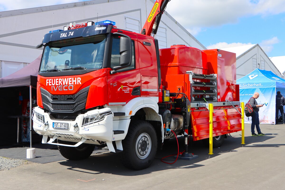 IVECO T-Way 360 Feuerwehr Talheim GW-Kran am 08.05.26 in Fulda auf der Rettmobil