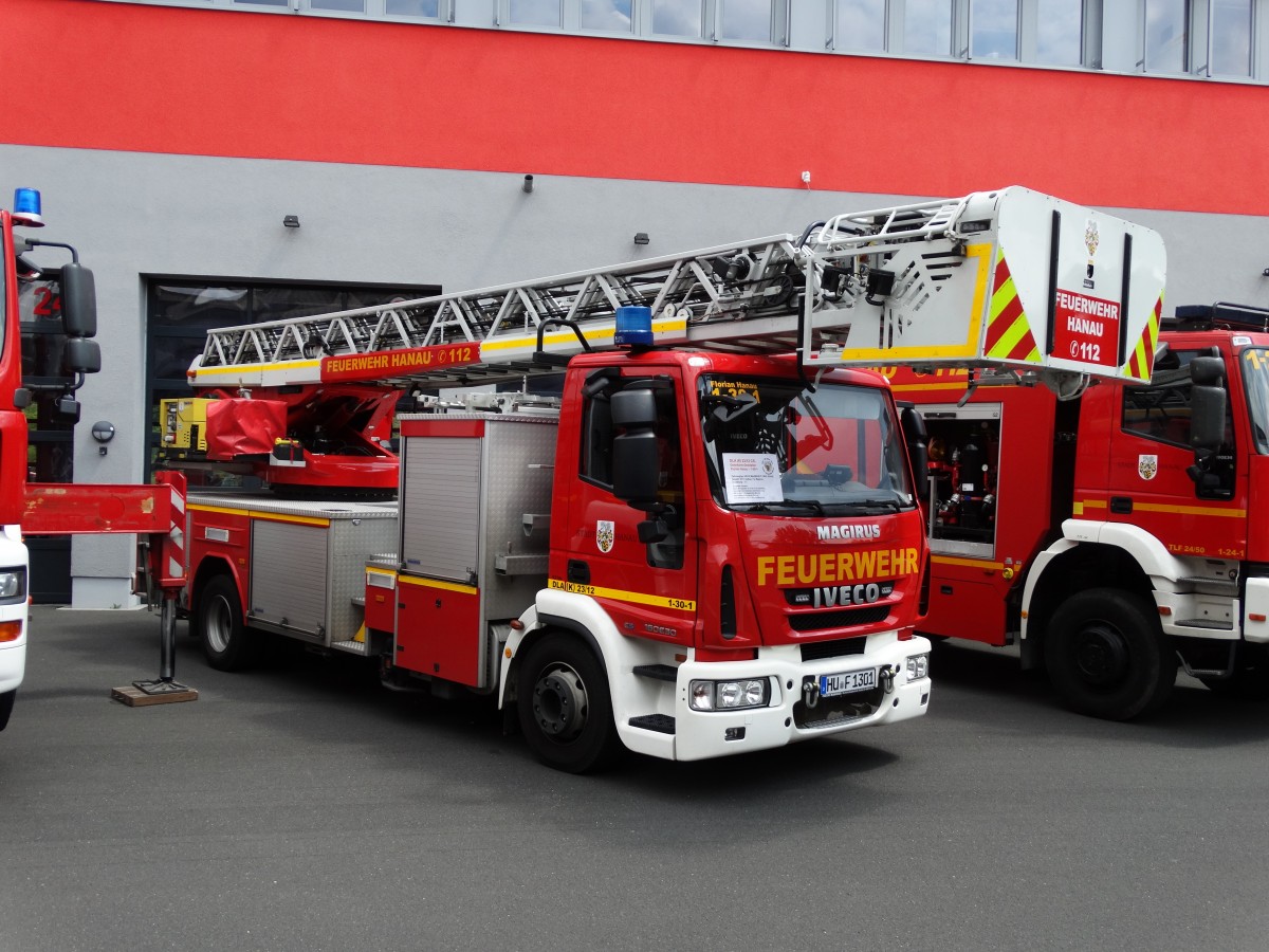 IVECO/Magirus DLA(K) (Florian Hanau 1-30-1) am 01.06.14 beim Tag der Offenen Tür der Feuerwehr Hanau Mitte 