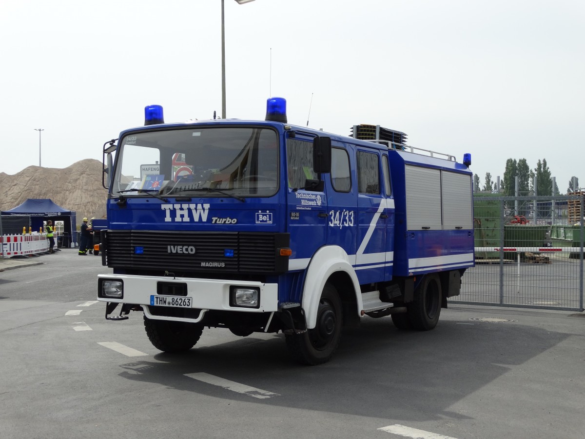 IVECO/Magirus Gerätekraftwagen des THW am 28.06.14 in Frankfurt beim Osthafen Festival 2014