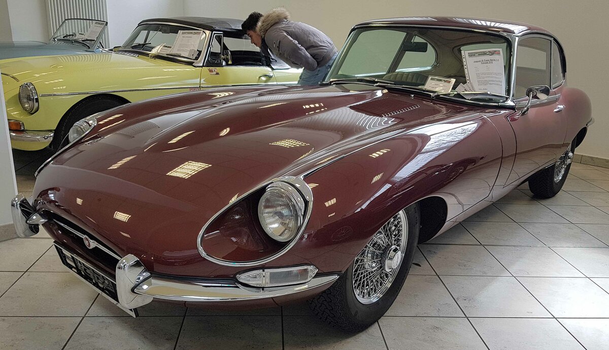 =Jaguar E-Type Series 2 Coupe, Bj. 1968, 4235 ccm, 214 PS, sucht einen neuen Besitzer bei der Technorama Kassel 2023