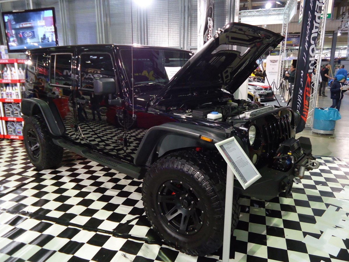 Jeep Wrangler auf der International Motor Show in Luxembourg, 22.11.2015