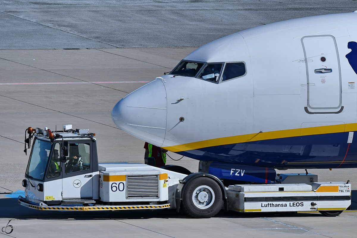 Kalmar TBL 190 Flugzeugschlepper Anfang Juni 2018 auf dem Flughafen Düsseldorf.
