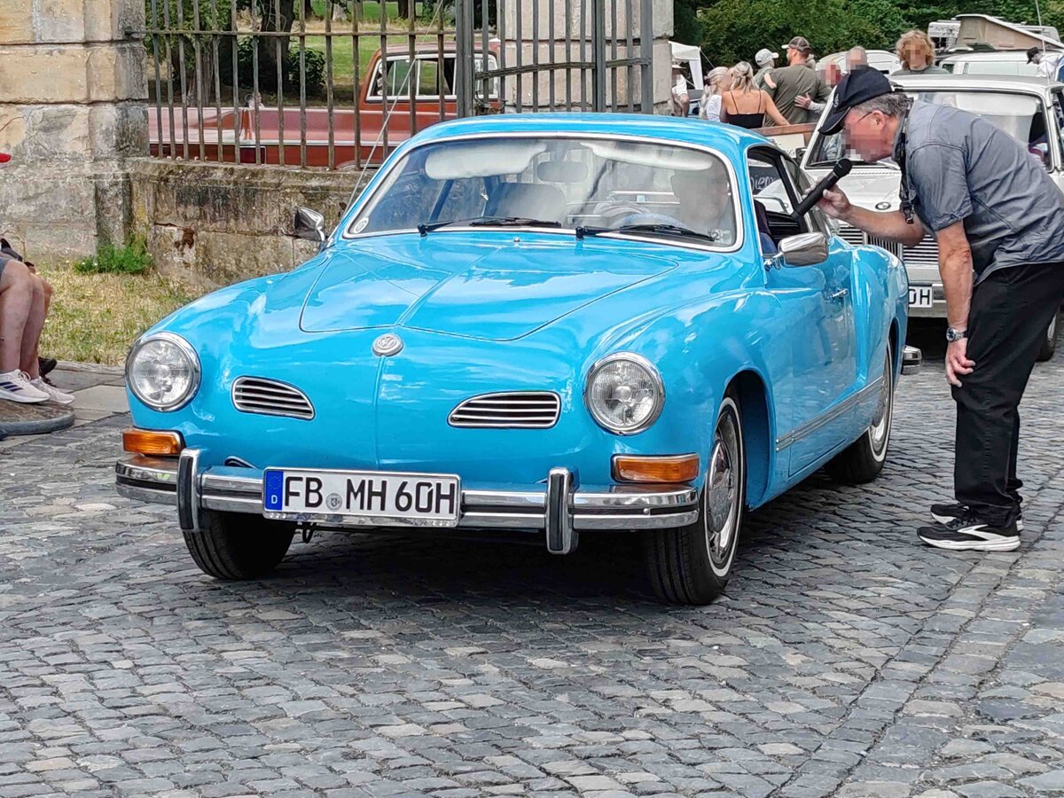 =Karmann Ghia auf dem Weg zur Oldtimerausstellung Blech & Barock bei Schloss Fasanerie, 07-2026