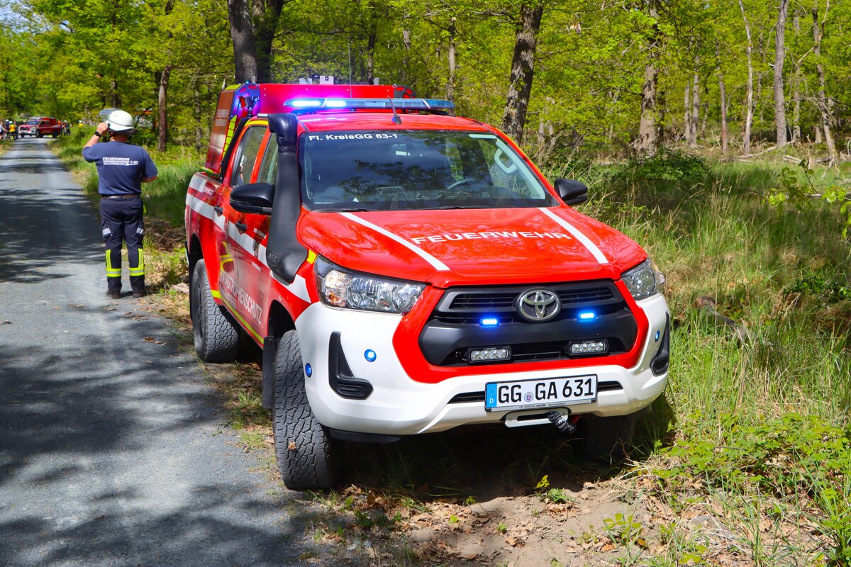 Katastrophenschutz Kreis Gro� Gerau Toyota Hilux MZF mit Waldbrandmodul am 25.04.26 bei einer Waldbrand�bung in Kelsterbach 