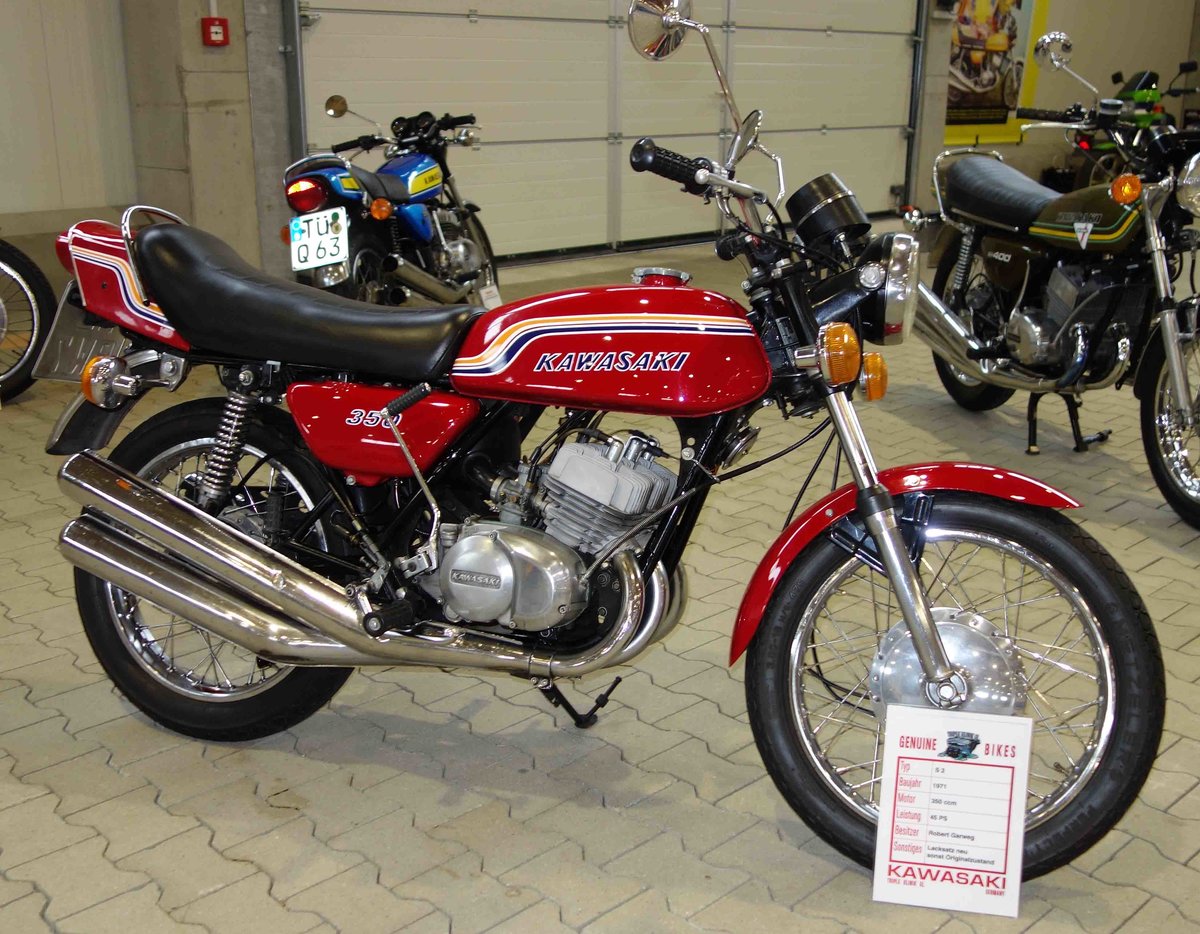 =Kawasaki 350, ausgestellt bei der Technorama Kassel im März 2017