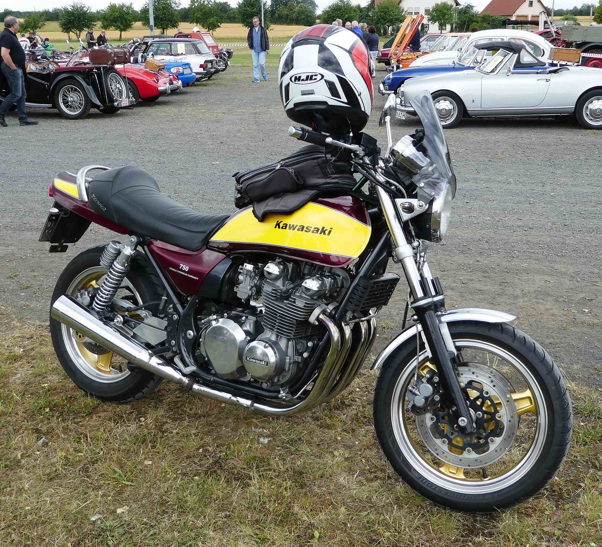 =Kawasaki 750, gesehen bei den Motorrad-Oldtimer-Freunden Kiebitzgrund im Juni 2018