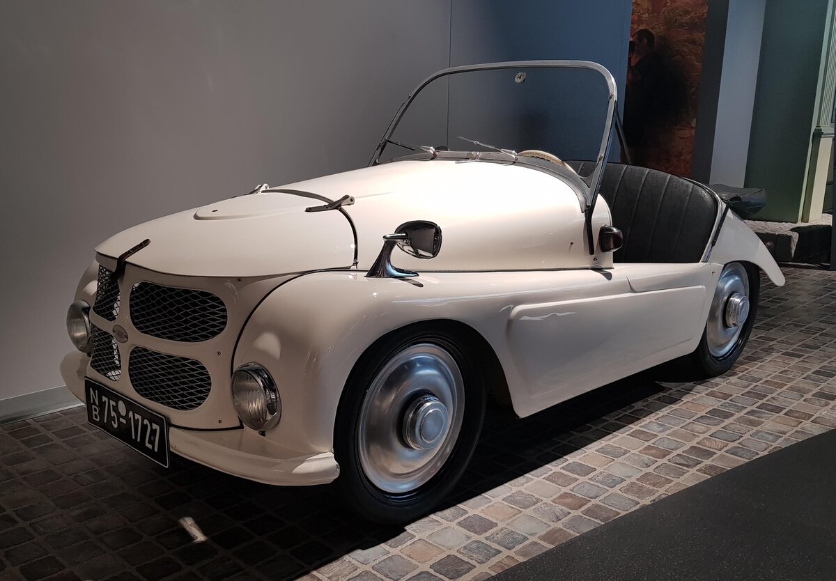 =Kleinschnittger F 125, Bauzeit 1950 - 1957, 123 ccm, 6 PS, 56,5 km/h, ausgestellt im EFA Automobilmuseum Amerang, 06-2022