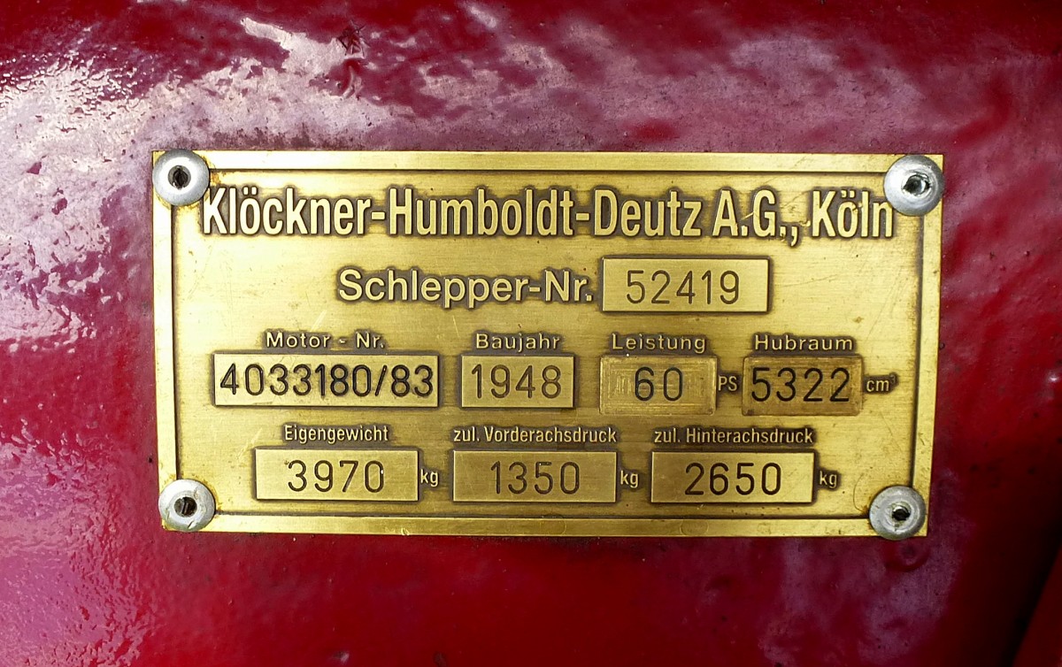 Klckner Humbold Deutz KHD, Typenschild an einem Oldtimer-Schlepper von 1948, Juni 2015